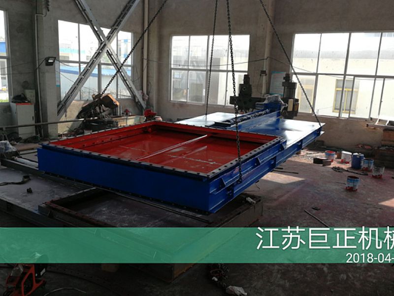 方形擋板門（寬3m）已成型，后期噴漆展示圖