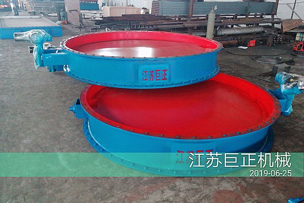 圓形擋板門（直徑220cm）制作完工，現(xiàn)場展示