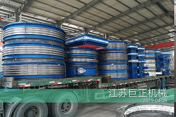 擋板門/非金屬膨脹節(jié)完工，準(zhǔn)備發(fā)往山東客戶