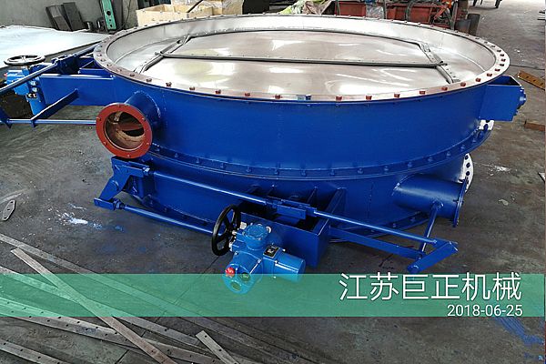 圓形擋板門（直徑280cm）制作完工了，待包裝入庫