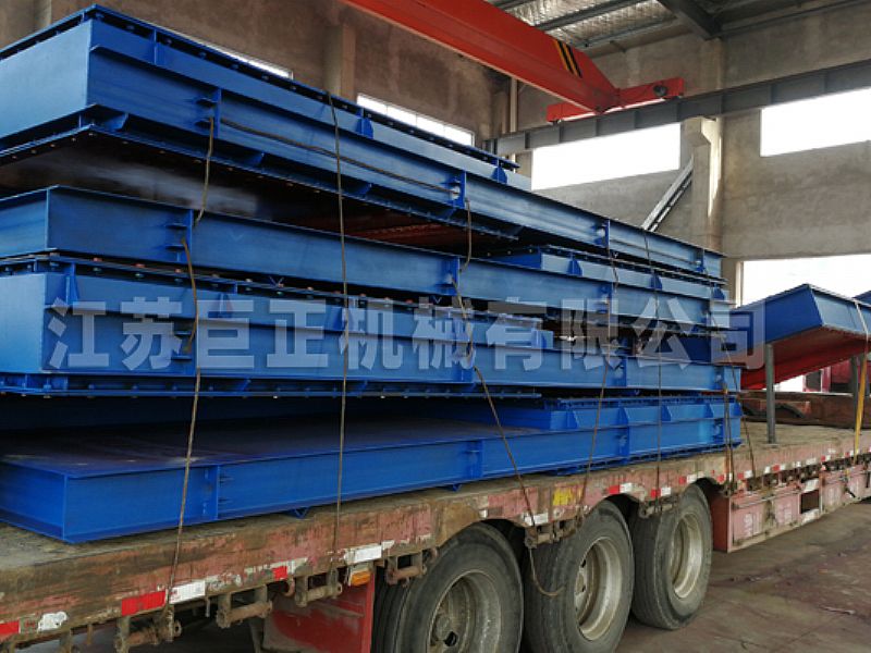 巨正機械公司一批擋板門驗收合格，整裝待發(fā)了